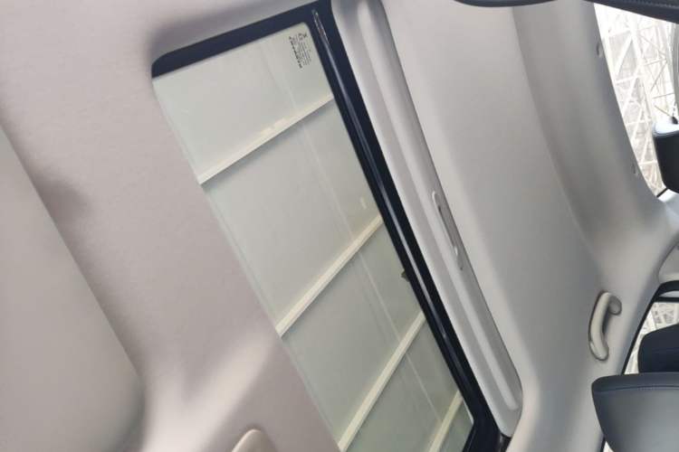 Used CHANGAN Eado 2024 1.5T GDI Automatic Prestige Edition Headliner