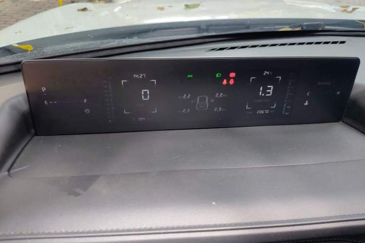 Used CHANGAN Eado 2024 1.5T GDI Automatic Prestige Edition Instrument Cluster