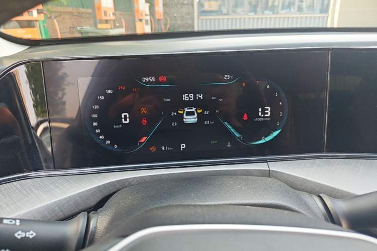 Used CHANGAN Eado 2024 PLUS Blue Whale NE 1.4T GDI DCT High-Energy Edition Instrument Cluster