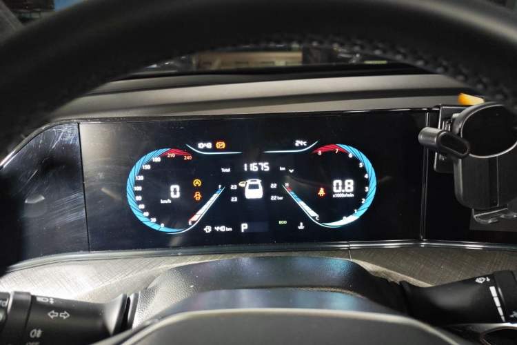 Used CHANGAN Eado 2024 PLUS Blue Whale NE 1.4T GDI DCT High-Energy Edition Instrument Cluster