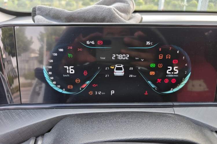 Used CHANGAN Eado 2024 PLUS Blue Whale NE 1.4T GDI DCT High-Energy Edition Instrument Cluster