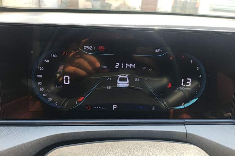 Used CHANGAN Eado 2024 PLUS Blue Whale NE 1.4T GDI DCT High-Energy Edition Instrument Cluster