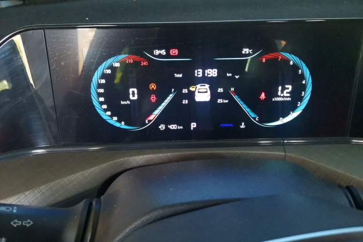 Used CHANGAN Eado 2024 PLUS Blue Whale NE 1.4T GDI DCT High-Energy Edition Instrument Cluster