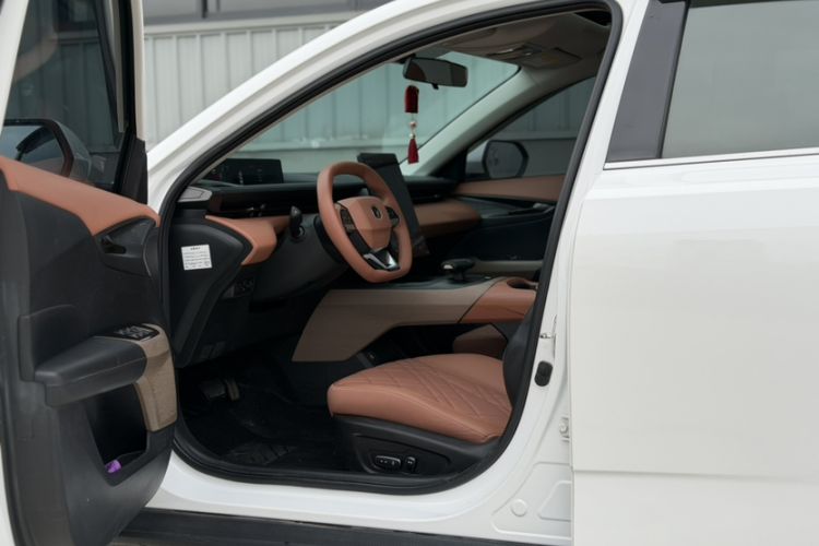 Used CHANGAN Eado 2024 1.5T GDI Automatic Flagship Edition Interior 1