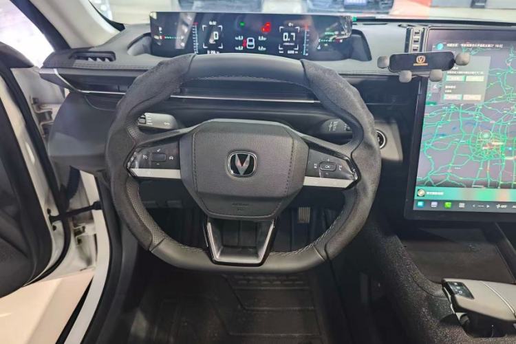 Used CHANGAN Eado 2024 1.5T GDI Automatic Prestige Edition Interior 2
