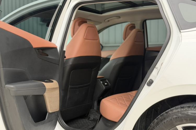 Used CHANGAN Eado 2024 1.5T GDI Automatic Flagship Edition Interior 3