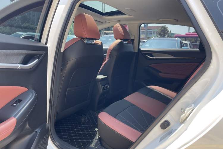 Used CHANGAN Eado 2024 PLUS Blue Whale NE 1.4T GDI DCT High-Energy Edition Interior 3