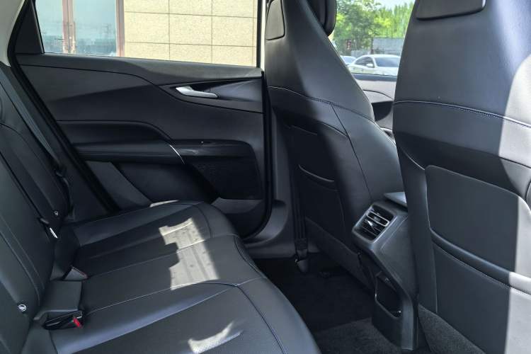 Used CHANGAN Eado 2024 1.5T GDI Automatic Prestige Edition Interior 4
