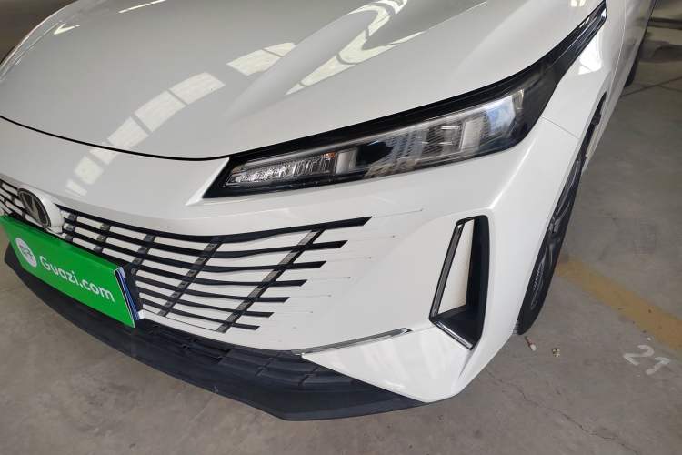 Used CHANGAN Eado 2024 1.5T GDI Automatic Flagship Edition Left Front Headlight