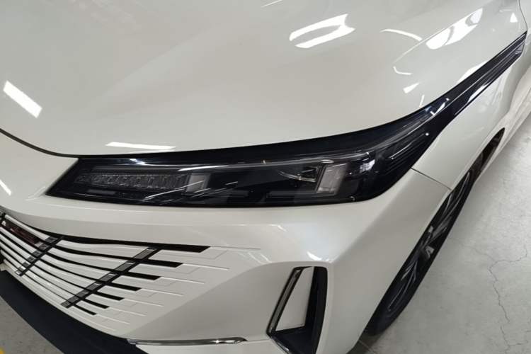 Used CHANGAN Eado 2024 1.5T GDI Automatic Flagship Edition Left Front Headlight