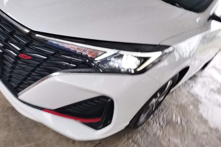 Used CHANGAN Eado 2024 PLUS Blue Whale NE 1.4T GDI DCT High-Energy Edition Left Front Headlight