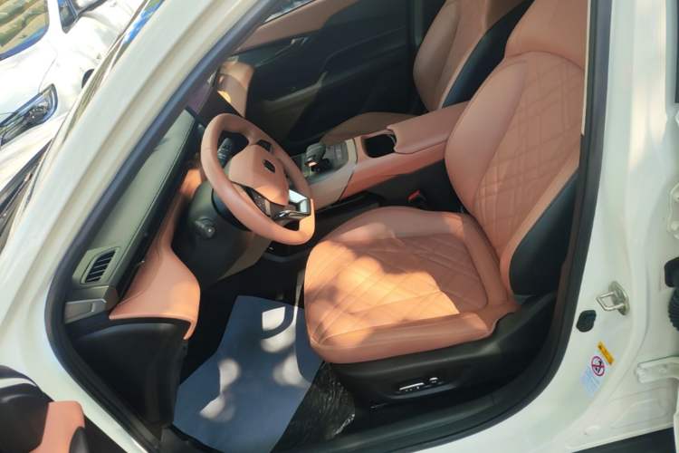 Used CHANGAN Eado 2024 1.5T GDI Automatic Flagship Edition Left Front Seat