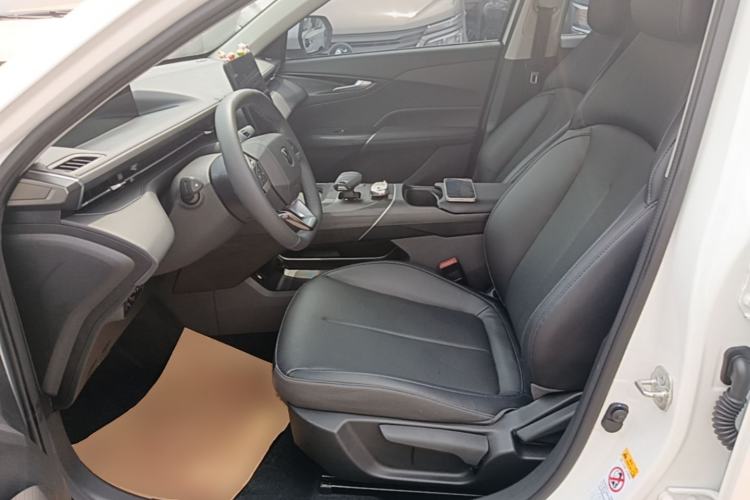 Used CHANGAN Eado 2024 1.5T GDI Automatic Prestige Edition Left Front Seat