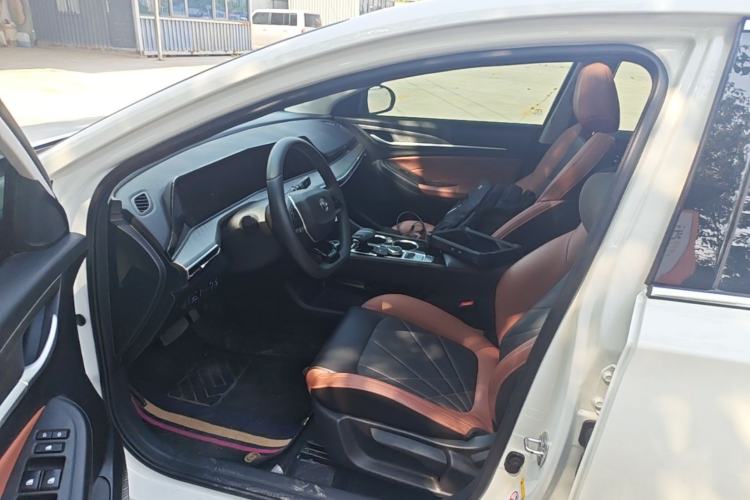 Used CHANGAN Eado 2024 PLUS Blue Whale NE 1.4T GDI DCT High-Energy Edition Left Front Seat