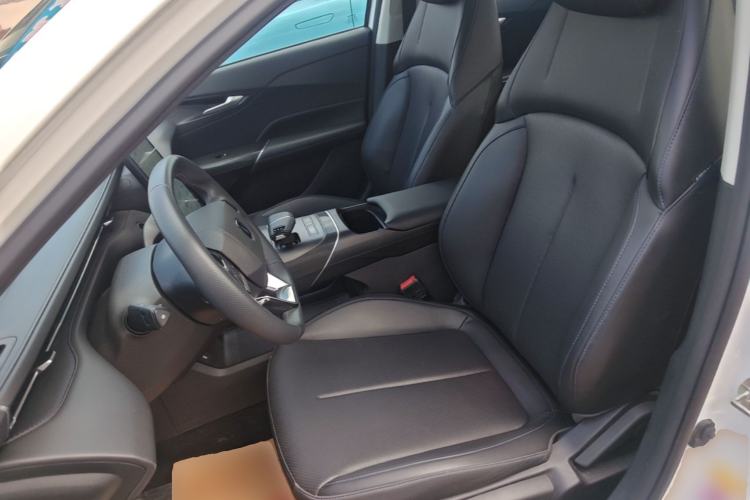 Used CHANGAN Eado 2024 1.5T GDI Automatic Prestige Edition Left Front Seat