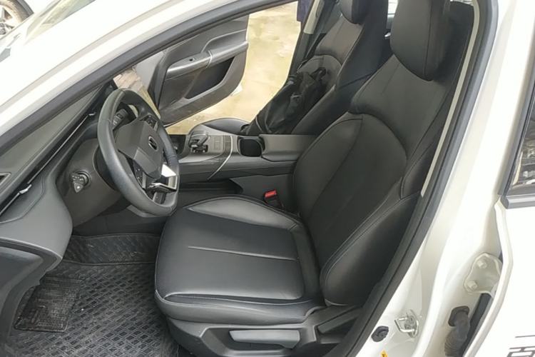 Used CHANGAN Eado 2024 1.5T GDI Automatic Prestige Edition Left Front Seat