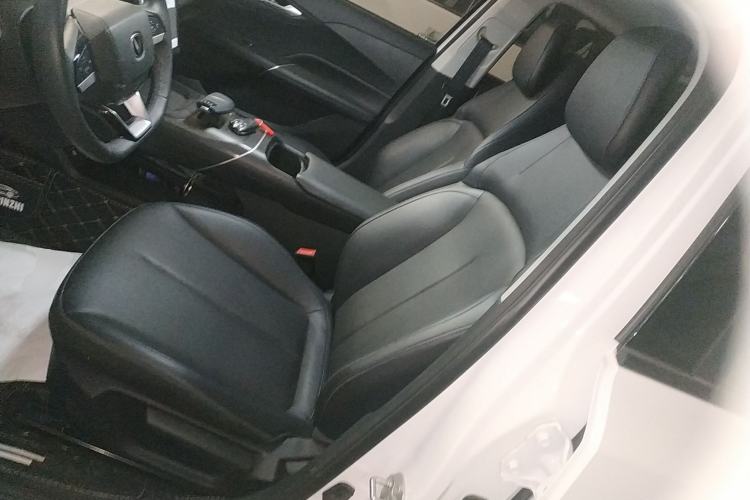 Used CHANGAN Eado 2024 1.5T GDI Automatic Prestige Edition Left Front Seat