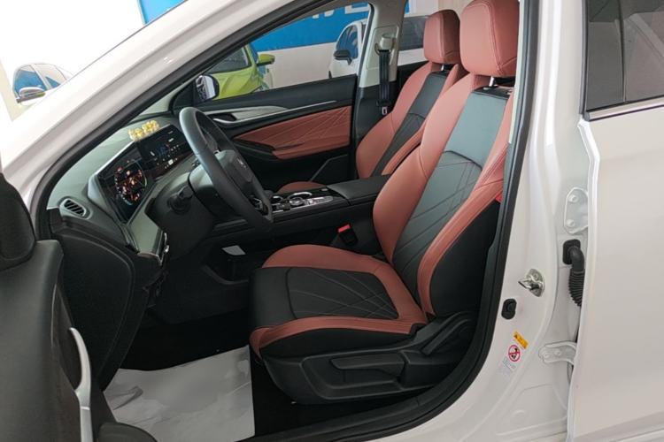 Used CHANGAN Eado 2024 PLUS Blue Whale NE 1.4T GDI DCT High-Energy Edition Left Front Seat