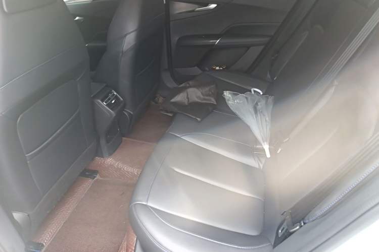 Used CHANGAN Eado 2024 1.5T GDI Automatic Prestige Edition Left Rear Seat