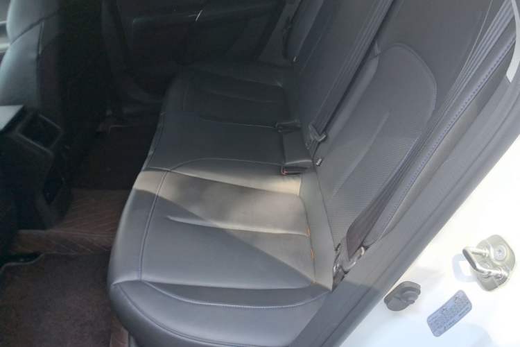Used CHANGAN Eado 2024 1.5T GDI Automatic Enjoyment Edition Left Rear Seat