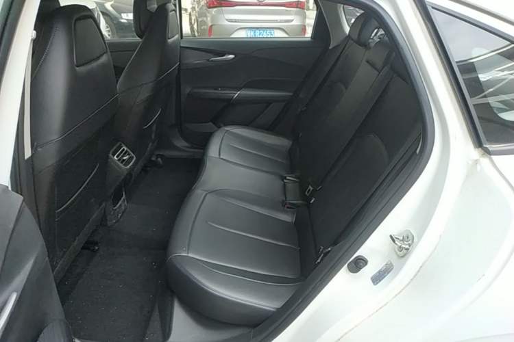 Used CHANGAN Eado 2024 1.5T GDI Automatic Prestige Edition Left Rear Seat