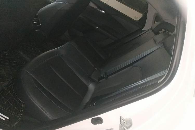Used CHANGAN Eado 2024 1.5T GDI Automatic Prestige Edition Left Rear Seat