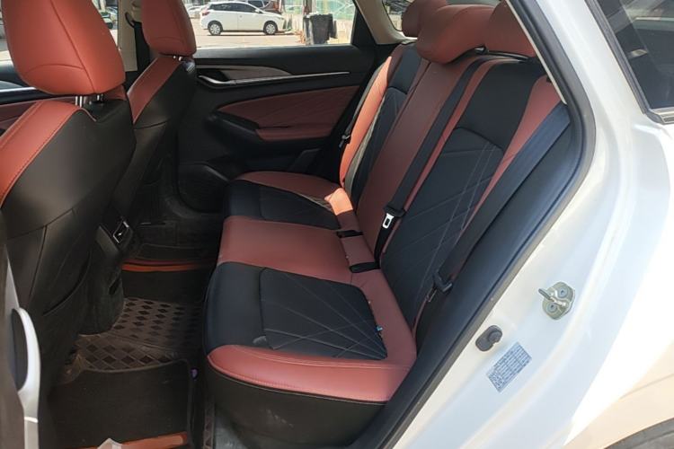 Used CHANGAN Eado 2024 PLUS Blue Whale NE 1.4T GDI DCT High-Energy Edition Left Rear Seat