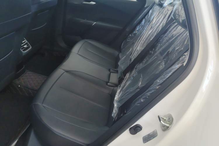 Used CHANGAN Eado 2024 1.5T GDI Automatic Prestige Edition Left Rear Seat