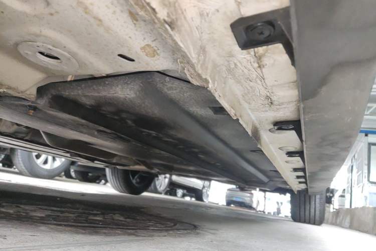Used CHANGAN Eado 2024 1.5T GDI Automatic Prestige Edition Left Side Sill