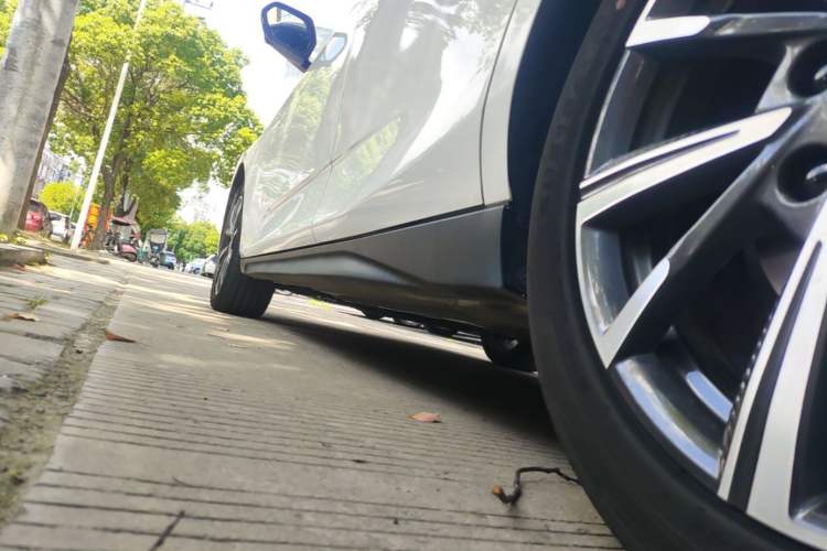 Used CHANGAN Eado 2024 1.5T GDI Automatic Flagship Edition Left Side Sill