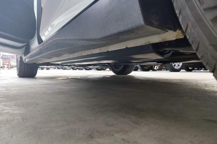 Used CHANGAN Eado 2024 1.5T GDI Automatic Prestige Edition Left Side Sill