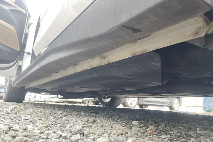 Used CHANGAN Eado 2024 1.5T GDI Automatic Flagship Edition Left Side Sill