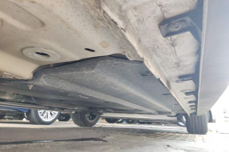 Used CHANGAN Eado 2024 1.5T GDI Automatic Prestige Edition Left Side Sill