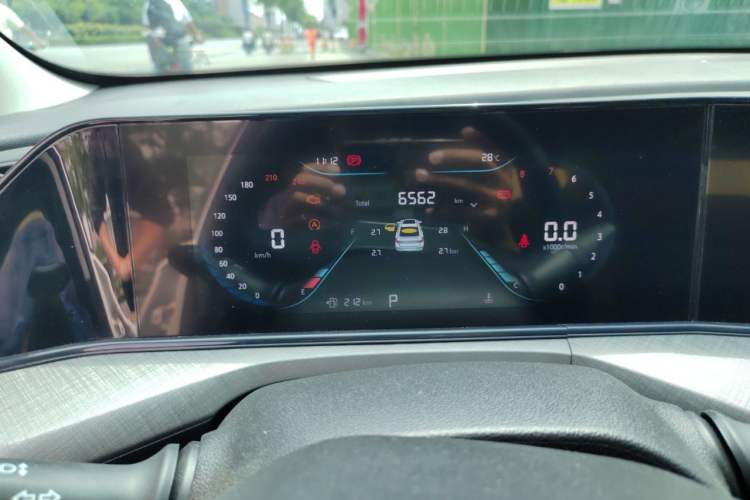 Used CHANGAN Eado 2024 PLUS Blue Whale NE 1.4T GDI DCT High-Energy Edition Odometer Close Up