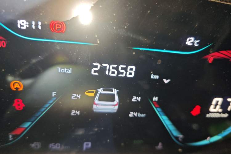 Used CHANGAN Eado 2024 PLUS Blue Whale NE 1.4T GDI DCT High-Energy Edition Odometer Close Up