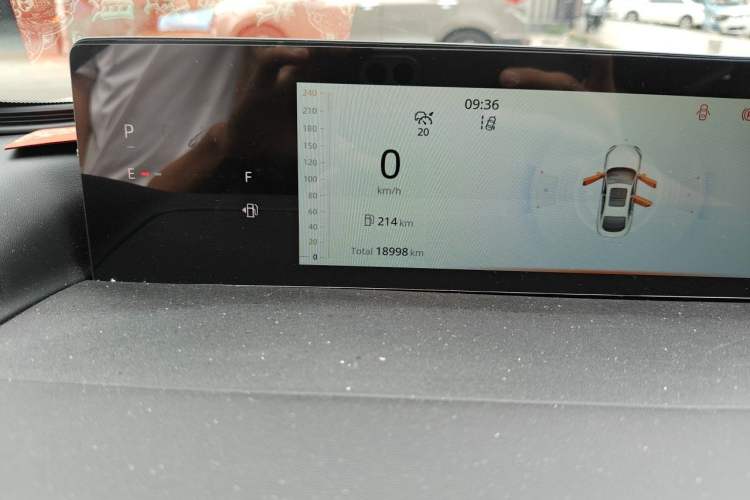Used CHANGAN Eado 2024 1.5T GDI Automatic Flagship Edition Odometer Close Up