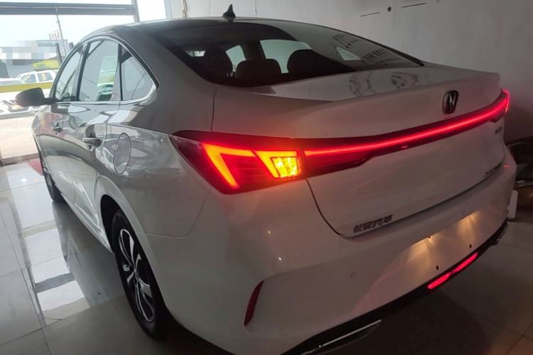 Used CHANGAN Eado 2024 PLUS Blue Whale NE 1.4T GDI DCT High-Energy Edition Rear Left 45 Deg