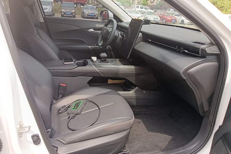 Used CHANGAN Eado 2024 1.5T GDI Automatic Prestige Edition Right Front Seat