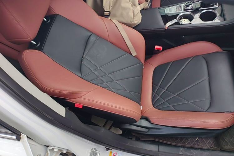 Used CHANGAN Eado 2024 PLUS Blue Whale NE 1.4T GDI DCT High-Energy Edition Right Front Seat