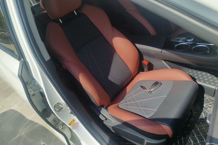 Used CHANGAN Eado 2024 PLUS Blue Whale NE 1.4T GDI DCT High-Energy Edition Right Front Seat