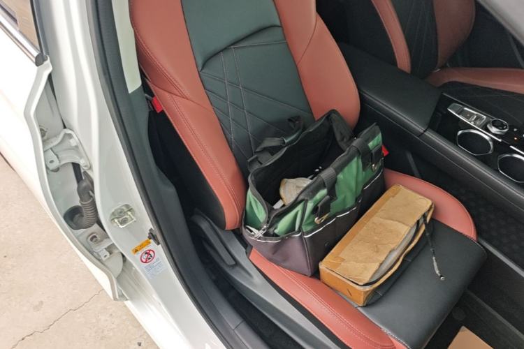 Used CHANGAN Eado 2024 PLUS Blue Whale NE 1.4T GDI DCT High-Energy Edition Right Front Seat