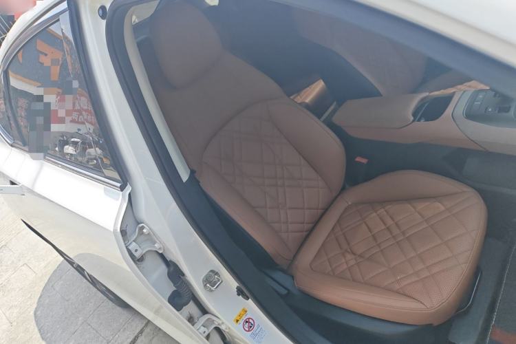 Used CHANGAN Eado 2024 1.5T GDI Automatic Flagship Edition Right Front Seat
