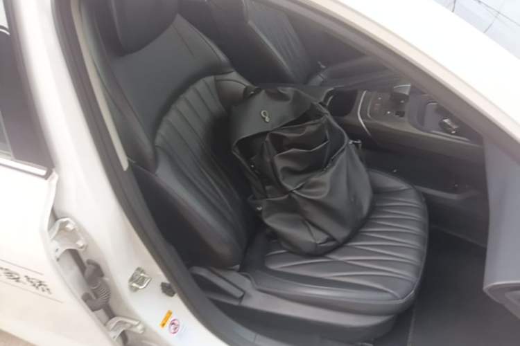 Used CHANGAN Eado 2024 1.5T GDI Automatic Flagship Edition Right Front Seat
