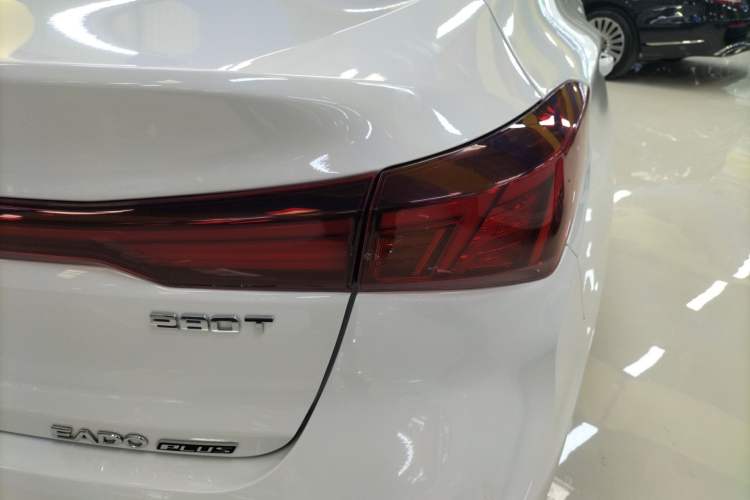 Used CHANGAN Eado 2024 PLUS Blue Whale NE 1.4T GDI DCT High-Energy Edition Right Rear Taillight
