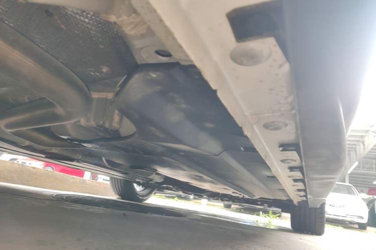 Used CHANGAN Eado 2024 1.5T GDI Automatic Prestige Edition Right Side Sill
