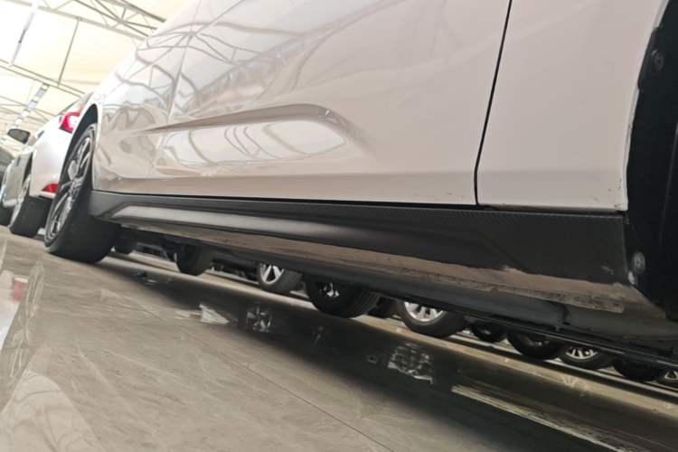 Used CHANGAN Eado 2024 1.5T GDI Automatic Flagship Edition Right Side Sill