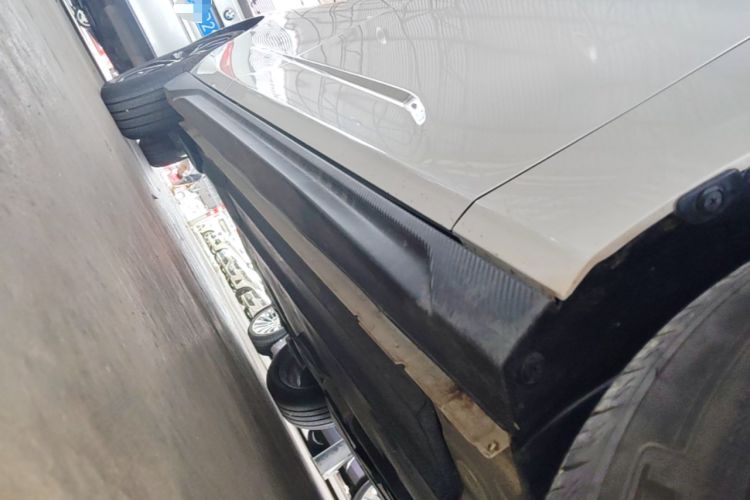 Used CHANGAN Eado 2024 1.5T GDI Automatic Prestige Edition Right Side Sill