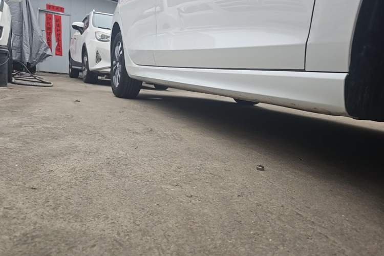 Used CHANGAN Eado 2024 PLUS Blue Whale NE 1.4T GDI DCT High-Energy Edition Right Side Sill
