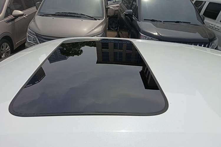 Used CHANGAN Eado 2024 1.5T GDI Automatic Prestige Edition Roof