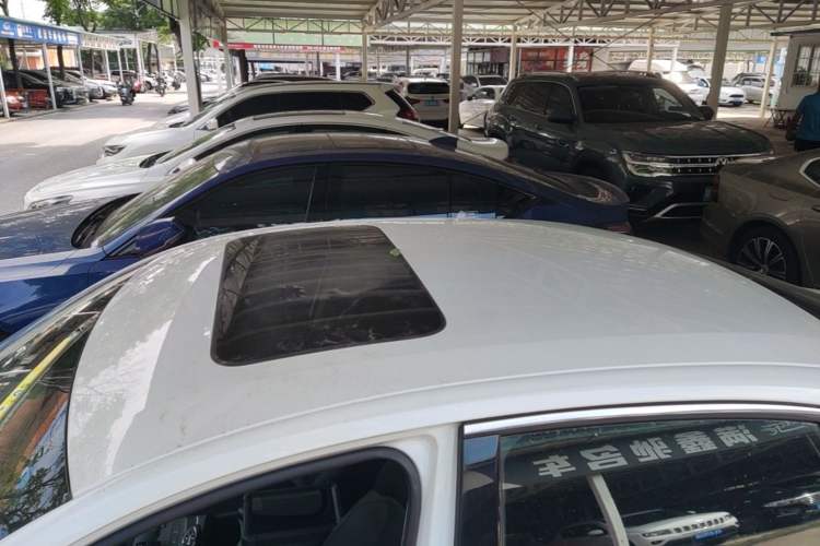 Used CHANGAN Eado 2024 1.5T GDI Automatic Prestige Edition Roof